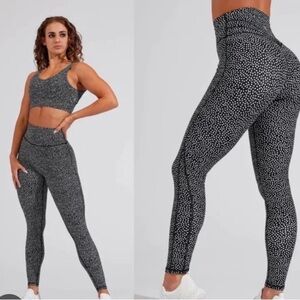 Bossy Legacy Leggings